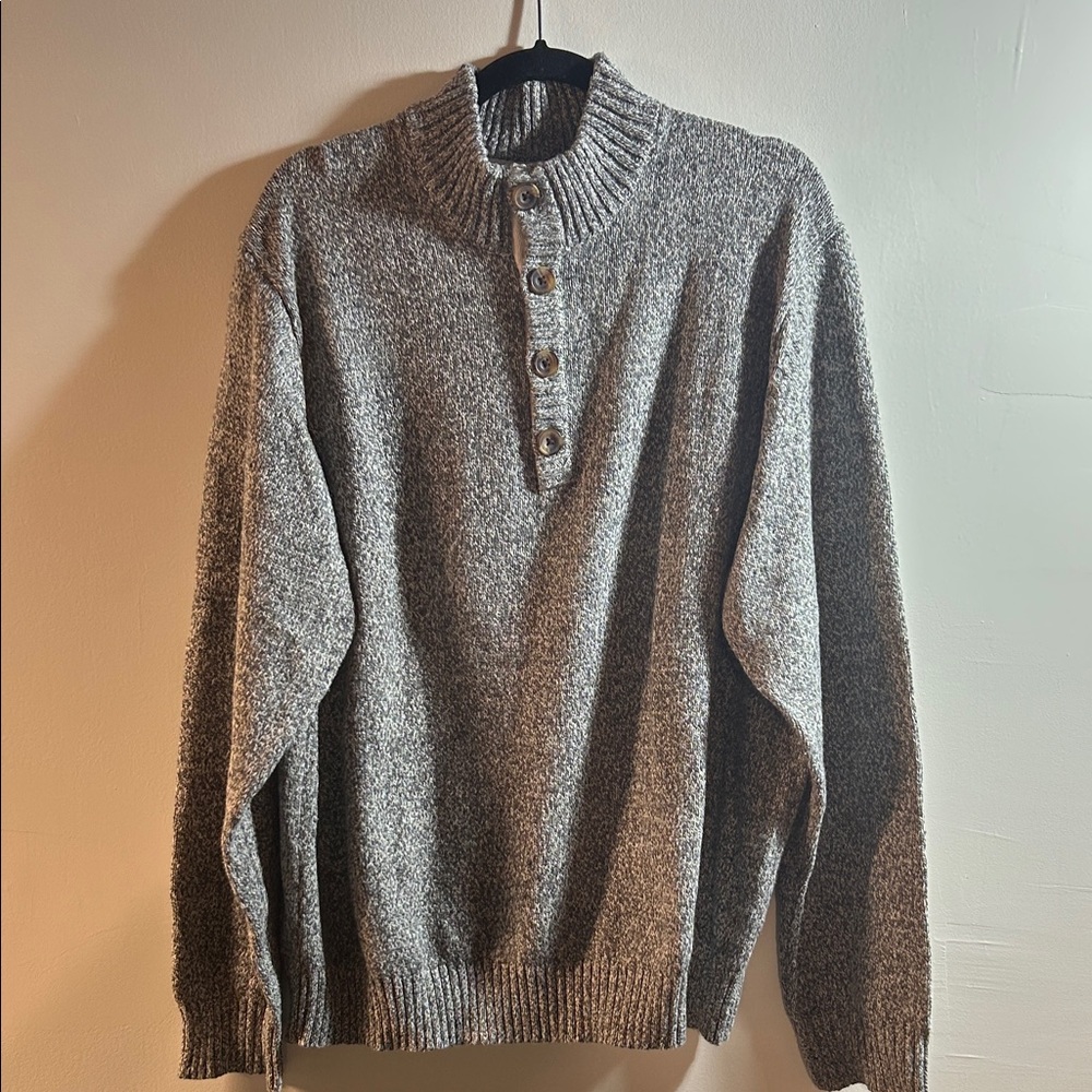 Izod Gray Button-Up Crewneck‎ Sweater
